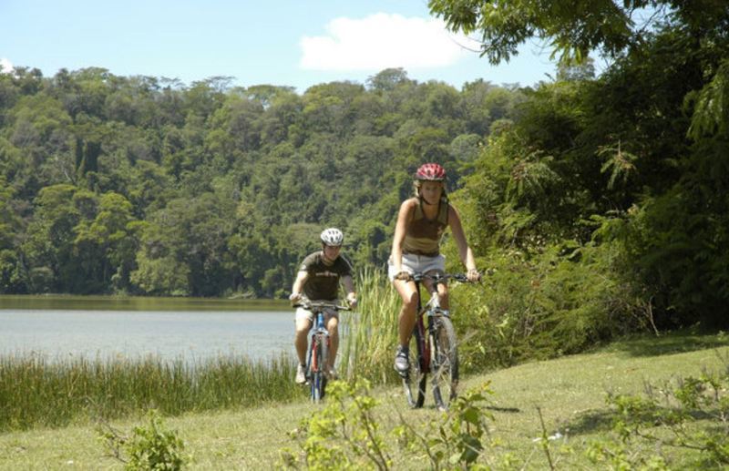 Arusha Serena Hotel Resort & Spa エクステリア 写真